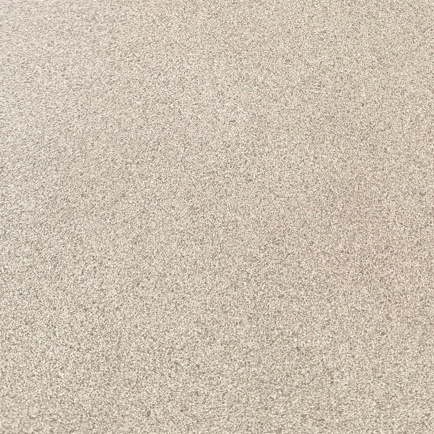 Cemento de fibra gris claro con acabado de lino.