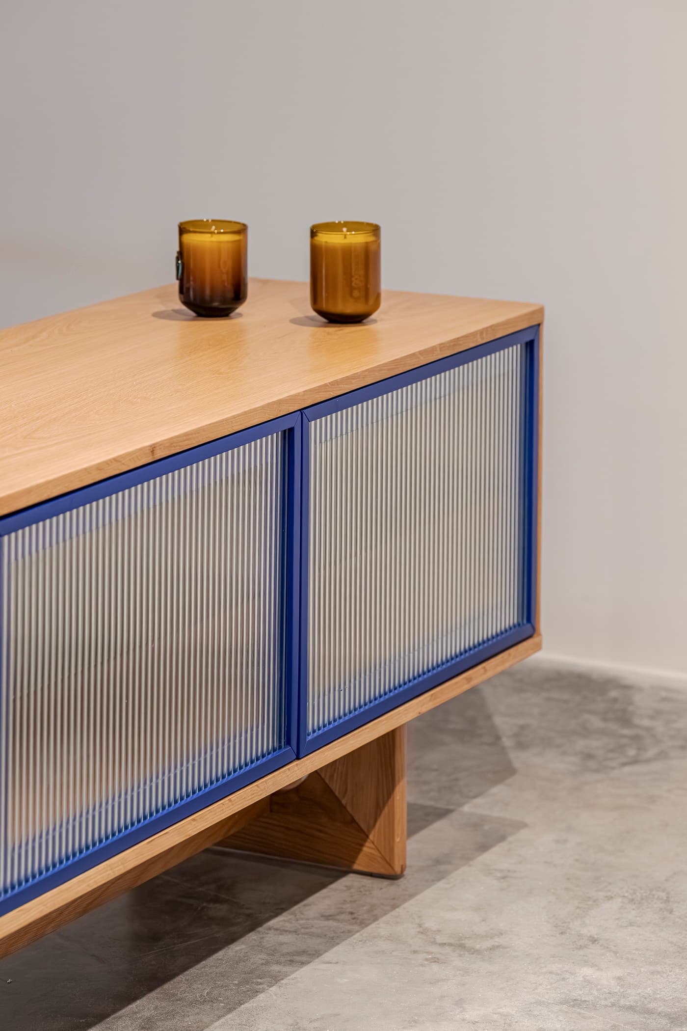TV Units